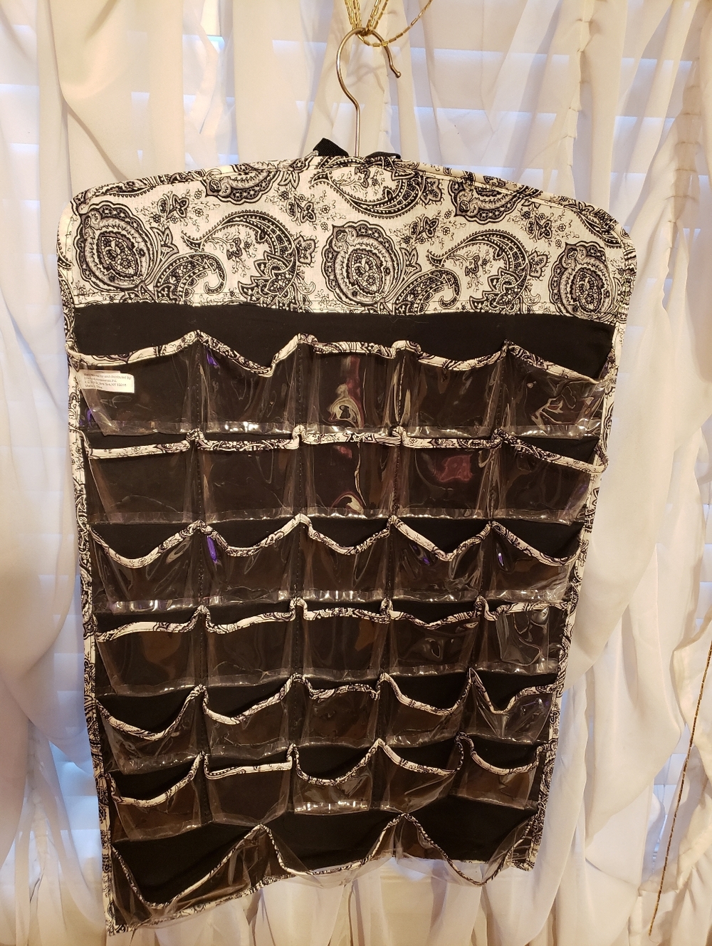 NWT T.J.Maxx Black White Paisley Hanging Pocket Organizer 66 pockets 2 Sides NWT